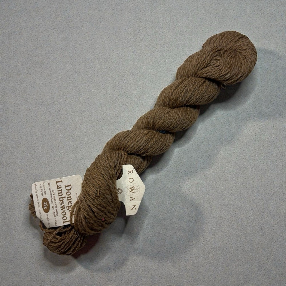 New Rowan Donegal Lambswool 100% Pure Wool Discontinued 25g 100m Brown Yarn